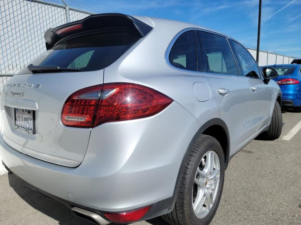 2011-porsche-cayenne-s-hybrid-awd-4dr-suv