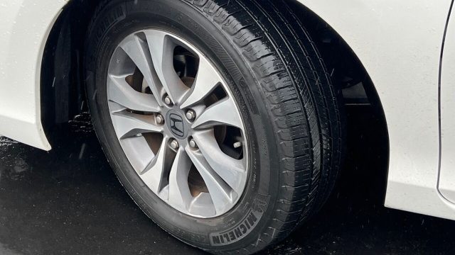 2013-honda-accord-lx-4dr-sedan-cvt