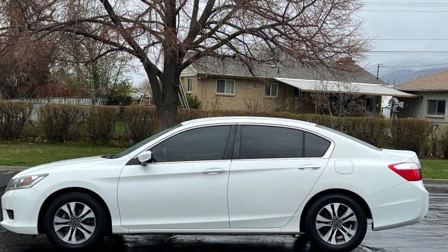 2013-honda-accord-lx-4dr-sedan-cvt