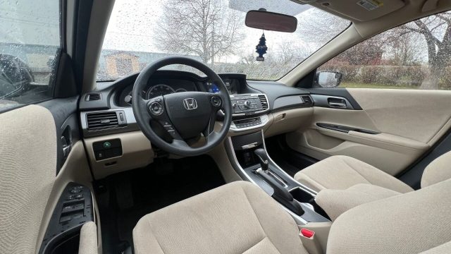 2013-honda-accord-lx-4dr-sedan-cvt