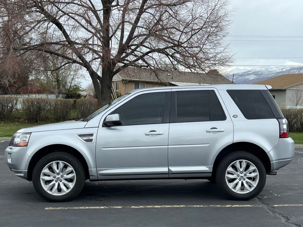 2013-land-rover-lr2-hse-awd-4dr-suv