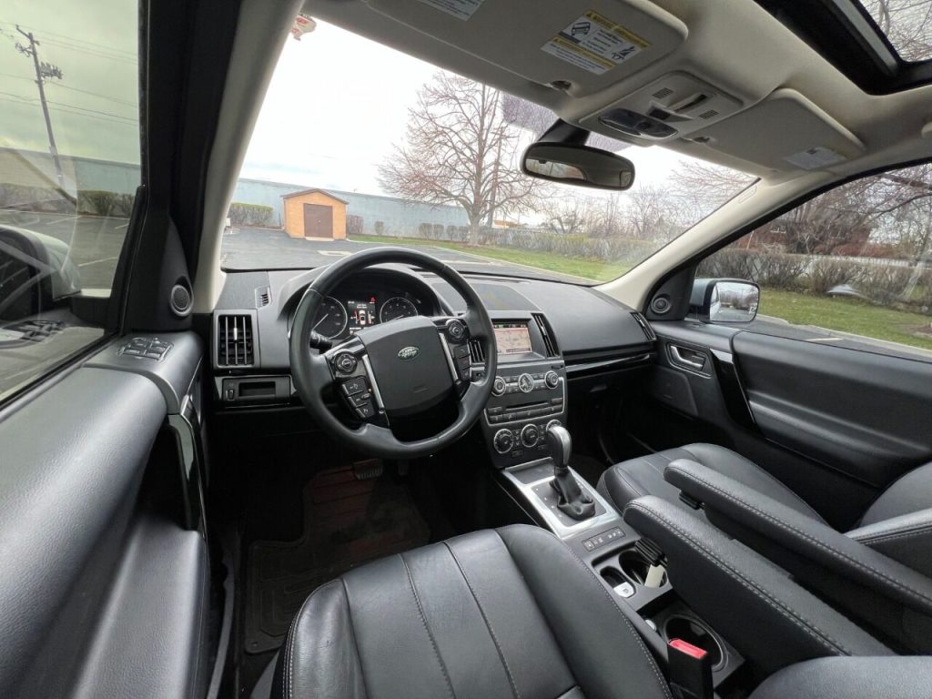 2013-land-rover-lr2-hse-awd-4dr-suv