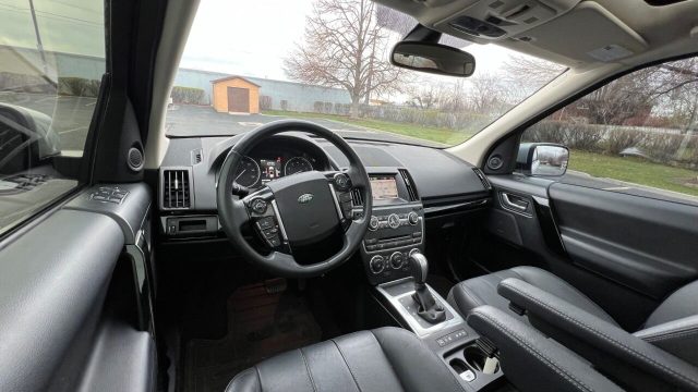 2013-land-rover-lr2-hse-awd-4dr-suv