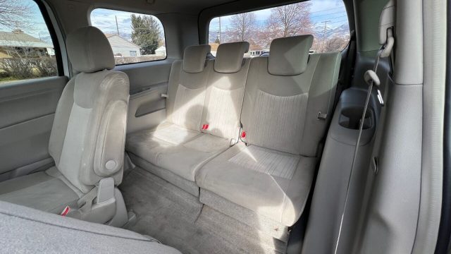 2014-nissan-quest-3-5-sv-4dr-mini-van