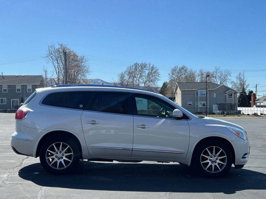 2015-buick-enclave-leather-awd-4dr-crossover