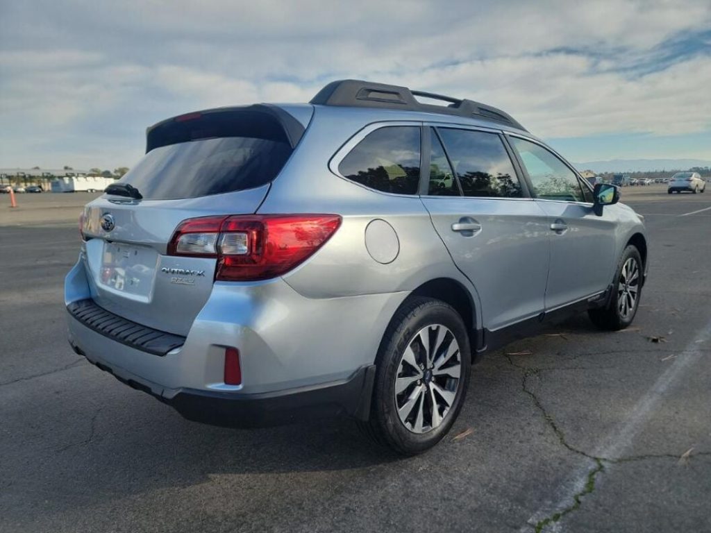 2015-subaru-outback-2-5i-limited-awd-4dr-wagon