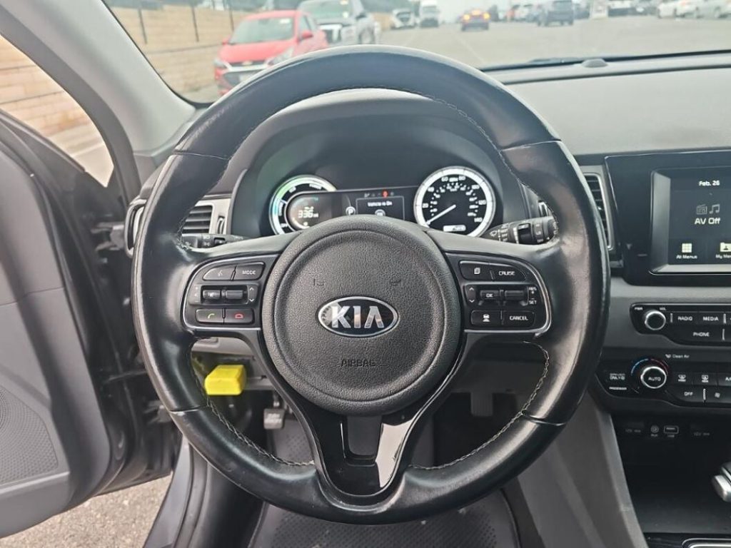 2017-kia-niro-ex-4dr-crossover