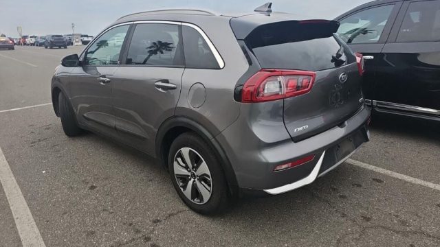 2017-kia-niro-ex-4dr-crossover