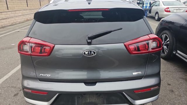 2017-kia-niro-ex-4dr-crossover