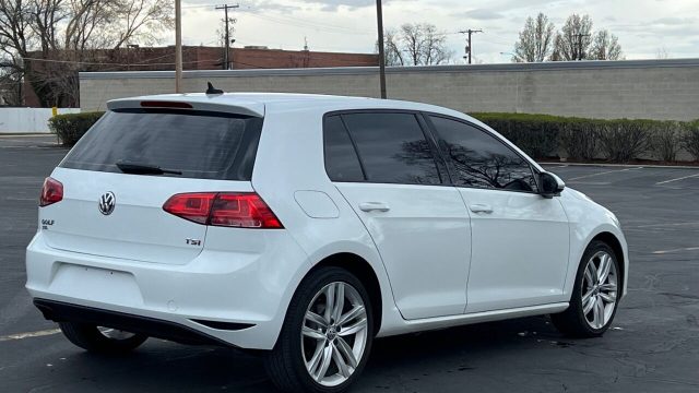 2017-volkswagen-golf-tsi-sel-4dr-hatchback