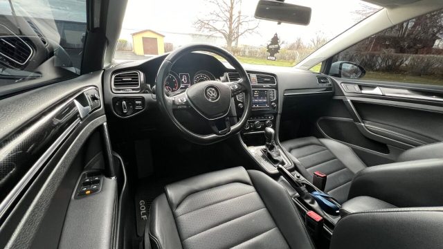 2017-volkswagen-golf-tsi-sel-4dr-hatchback