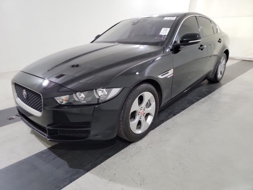 2018-jaguar-xe-25t-4dr-sedan