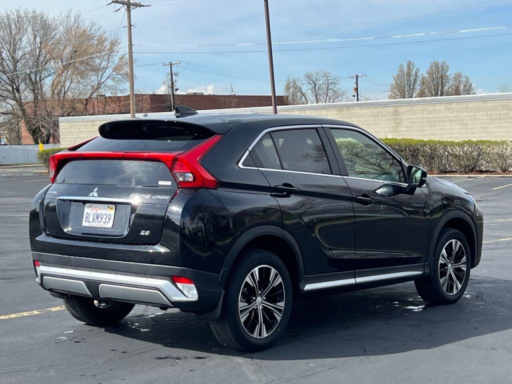 2018-mitsubishi-eclipse-cross-se-awd-4dr-crossover