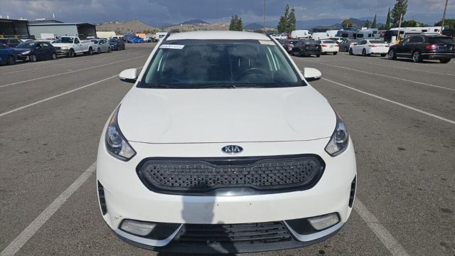 2019-kia-niro-s-touring-4dr-crossover