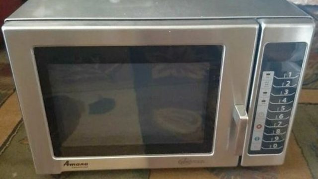 Comercial Microwave