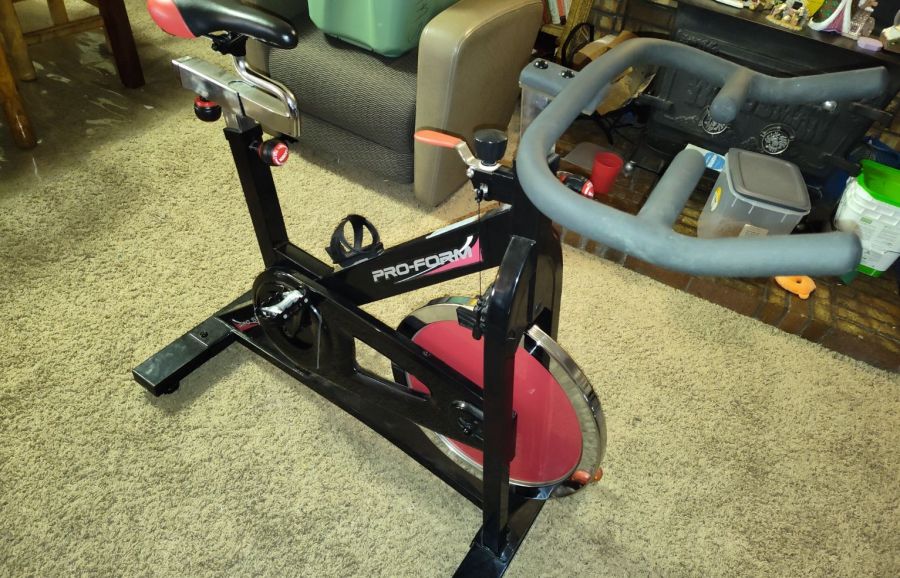 pro-form-290-spx-exercise-bike-80-00-fitness-1756973838_large-2.jpg